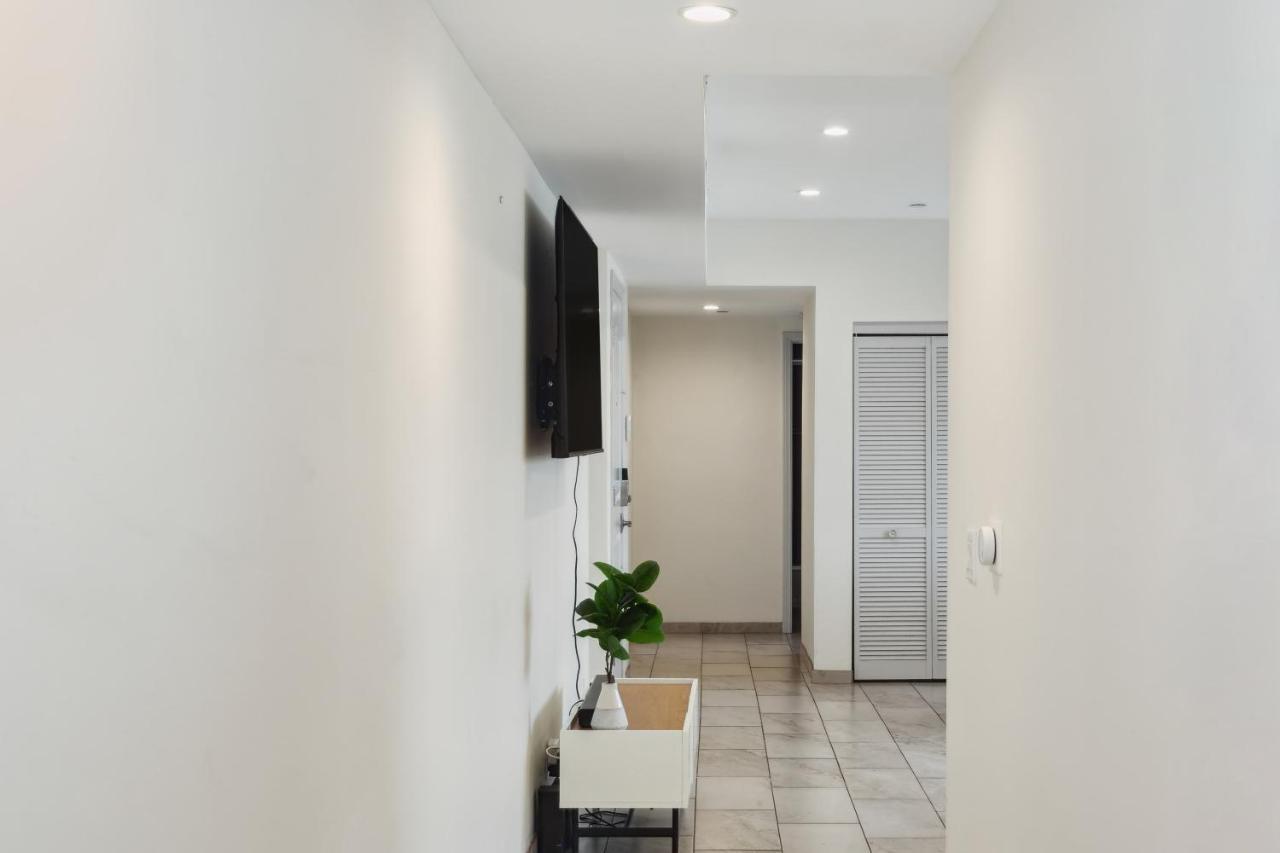 Gold Point Hollywood Apartments Los Angeles Exterior foto